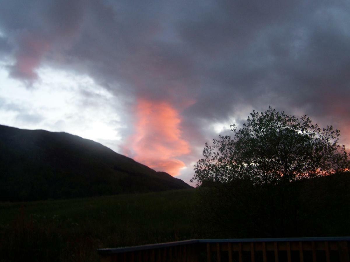 Clifton Cottage B&B Tyndrum Exteriér fotografie